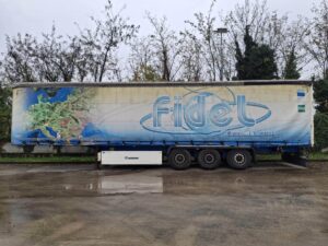 truck SD01 27 B06PN1 XA030JH 110309